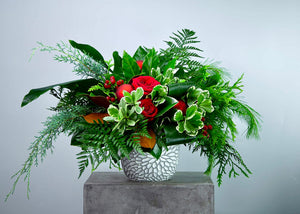 Luxe Holiday Centerpiece
