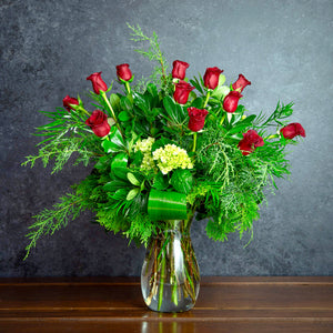 Classic Christmas Dozen Roses