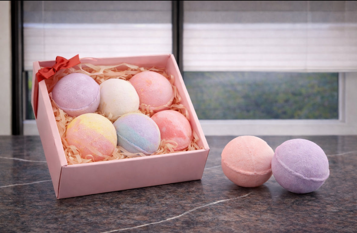 Luxury Essential Oil Bath Bombs Gift Set - 6 Pack Aromatherapy Collection