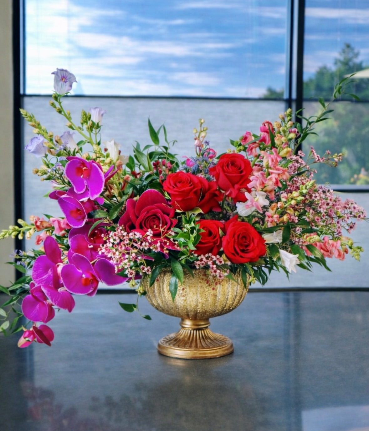 Royal Romance Centerpiece